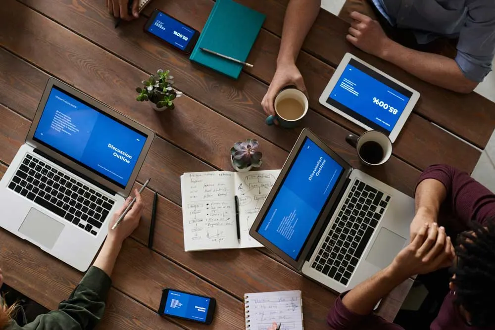 Financial United accountants collaborating on client accounts