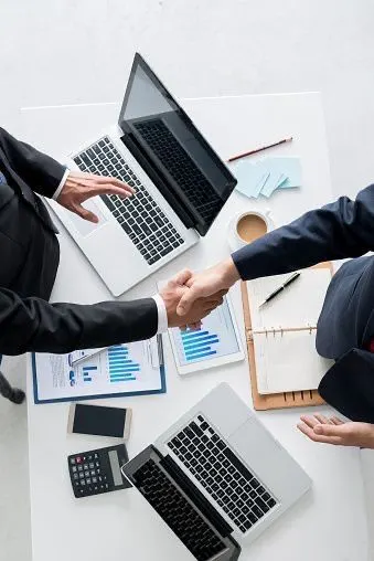 Bookkeeping services at Financial United LTD